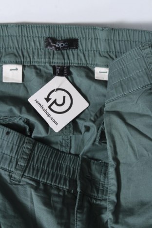 Damen Shorts Bpc Bonprix Collection, Größe XXL, Farbe Grün, Preis 13,22 €