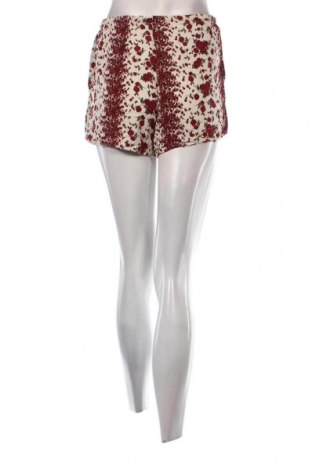 Дамски къс панталон Brandy Melville, Размер M, Цвят Многоцветен, Цена 10,26 лв.
