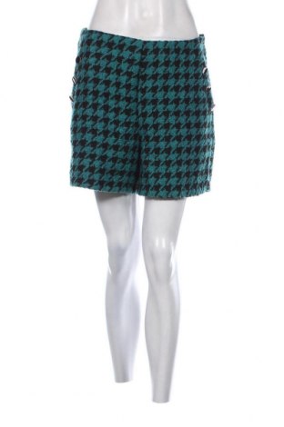 Γυναικείο κοντό παντελόνι C&A, Μέγεθος M, Χρώμα Πράσινο, Τιμή 5,29 €
