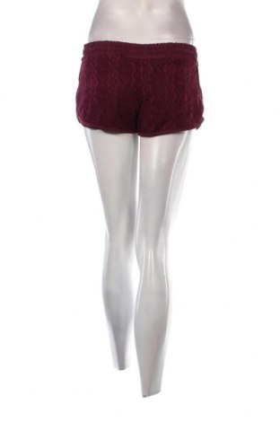 Γυναικείο κοντό παντελόνι Censored, Μέγεθος S, Χρώμα Βιολετί, Τιμή 5,26 €