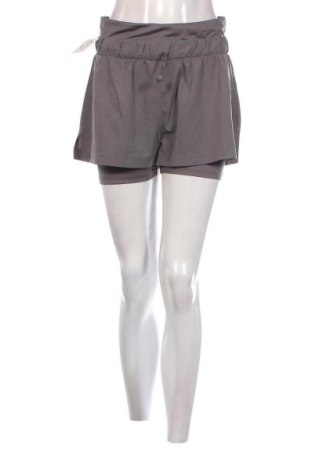 Γυναικείο κοντό παντελόνι Crane, Μέγεθος M, Χρώμα Γκρί, Τιμή 5,29 €