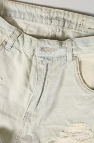 Дамски къс панталон Denim 1982, Размер XS, Цвят Син, Цена 19,00 лв.