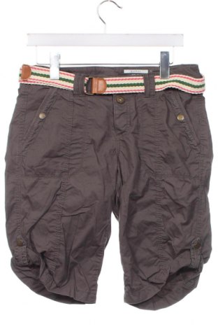 Pantaloni scurți de femei Edc By Esprit, Mărime S, Culoare Gri, Preț 22,37 Lei