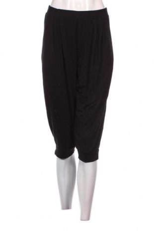 Дамски къс панталон Elle Nor, Размер XL, Цвят Черен, Цена 11,40 лв.