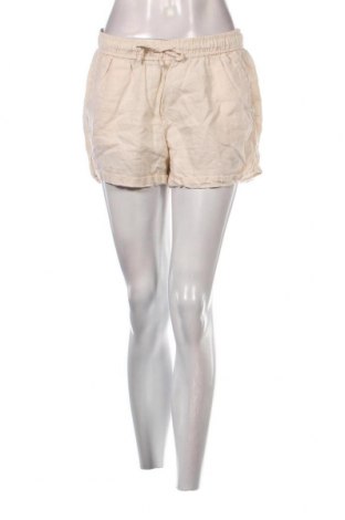 Дамски къс панталон Esmara, Размер M, Цвят Екрю, Цена 11,40 лв.