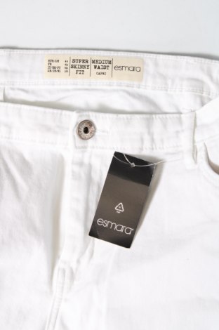 Damen Shorts Esmara, Größe XL, Farbe Weiß, Preis 11,57 €