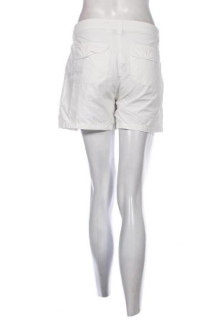 Pantaloni scurți de femei Esmara, Mărime L, Culoare Alb, Preț 49,87 Lei