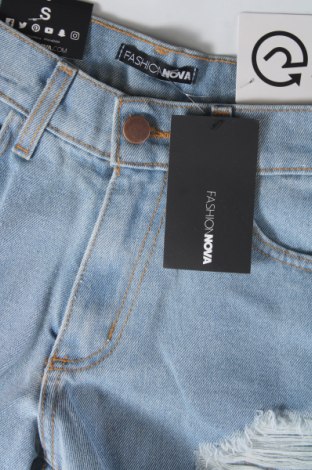 Pantaloni scurți de femei Fashion nova, Mărime S, Culoare Albastru, Preț 20,39 Lei