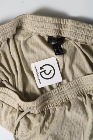 Damen Shorts Forever 21, Größe XXL, Farbe Beige, Preis € 9,74