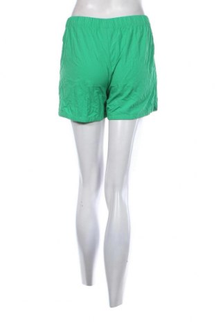 Γυναικείο κοντό παντελόνι Grunt, Μέγεθος L, Χρώμα Πράσινο, Τιμή 5,25 €