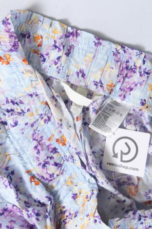 Damen Shorts H&M, Größe 4XL, Farbe Mehrfarbig, Preis 7,54 €