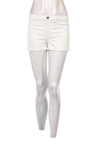 Дамски къс панталон H&M Divided, Размер S, Цвят Бял, Цена 8,55 лв.