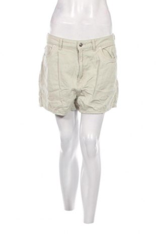 Дамски къс панталон H&M Divided, Размер L, Цвят Зелен, Цена 11,40 лв.