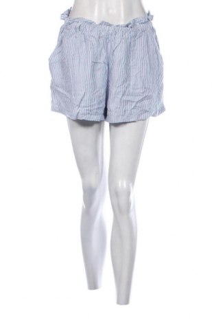 Дамски къс панталон Hollister, Размер L, Цвят Многоцветен, Цена 16,66 лв.