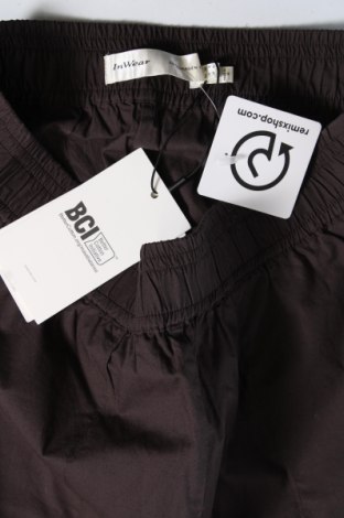 Damen Shorts In Wear, Größe S, Farbe Braun, Preis € 41,39