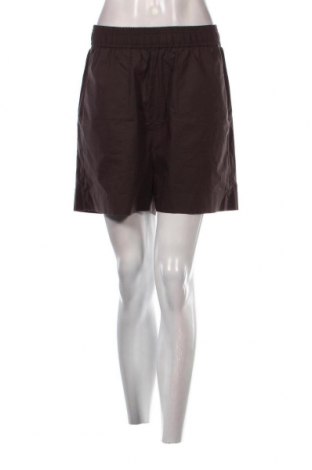 Γυναικείο κοντό παντελόνι In Wear, Μέγεθος S, Χρώμα Καφέ, Τιμή 43,04 €