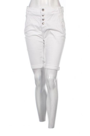 Damen Shorts Janina, Größe S, Farbe Weiß, Preis € 13,22