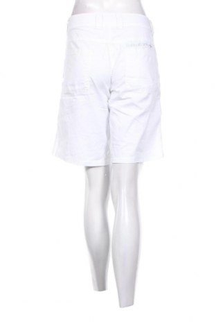 Дамски къс панталон Kangaroos, Размер M, Цвят Бял, Цена 34,00 лв.