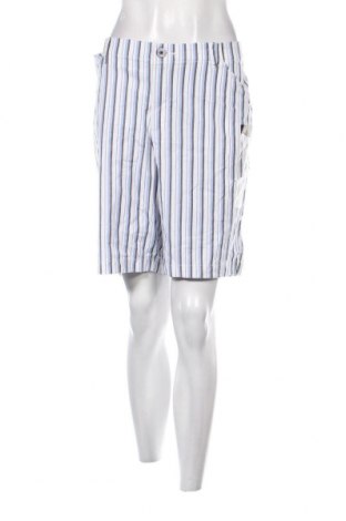 Дамски къс панталон Lee, Размер XXL, Цвят Многоцветен, Цена 26,40 лв.
