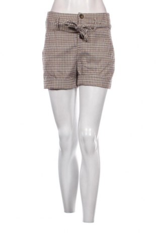 Дамски къс панталон Lola Liza, Размер S, Цвят Многоцветен, Цена 34,00 лв.