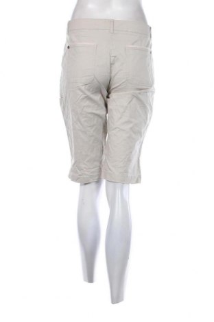Pantaloni scurți de femei Manguun, Mărime M, Culoare Bej, Preț 62,50 Lei