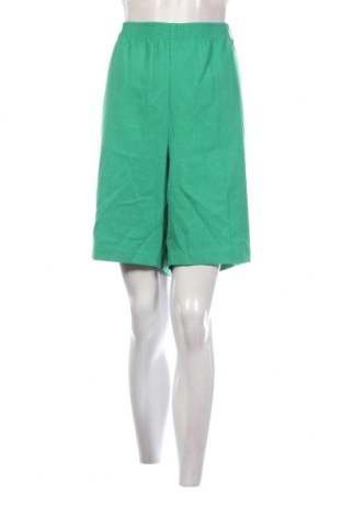 Damen Shorts Millers, Größe XL, Farbe Grün, Preis € 13,22