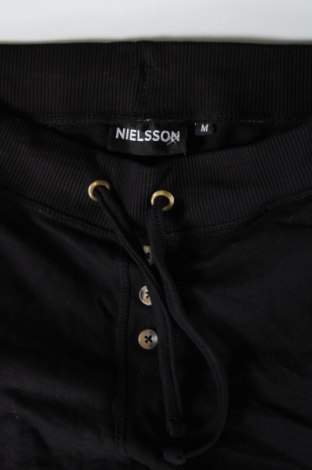 Pantaloni scurți de femei Nielsson, Mărime M, Culoare Negru, Preț 15,63 Lei