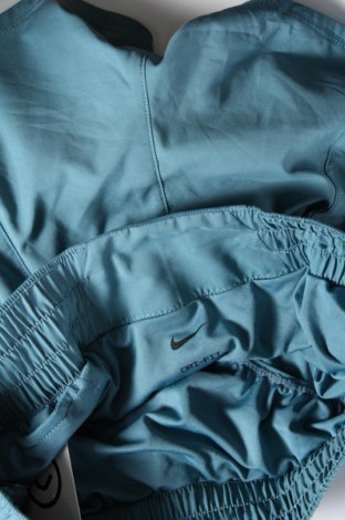 Дамски къс панталон Nike, Размер S, Цвят Син, Цена 34,00 лв.