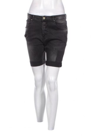 Damen Shorts ONLY, Größe M, Farbe Schwarz, Preis 10,23 €