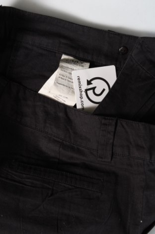 Pantaloni scurți de femei ONLY, Mărime S, Culoare Negru, Preț 27,57 Lei