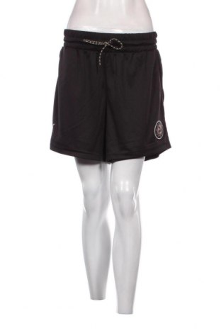 Дамски къс панталон PUMA, Размер M, Цвят Черен, Цена 42,35 лв.