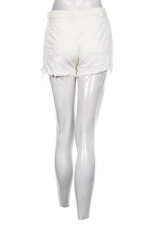Γυναικείο κοντό παντελόνι Pimkie, Μέγεθος S, Χρώμα Εκρού, Τιμή 9,72 €