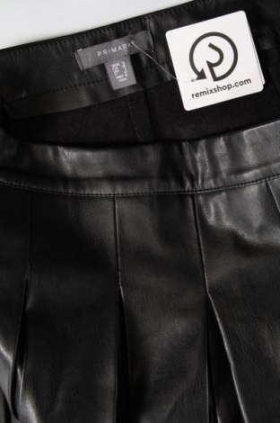 Pantaloni scurți de femei Primark, Mărime M, Culoare Negru, Preț 28,43 Lei