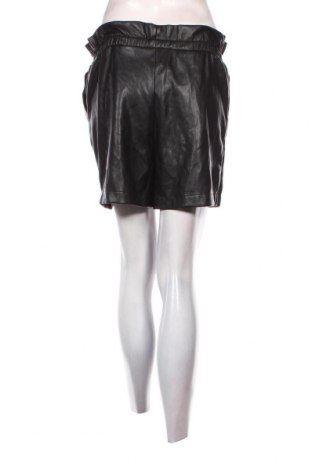 Damen Shorts Primark, Größe M, Farbe Schwarz, Preis 13,22 €
