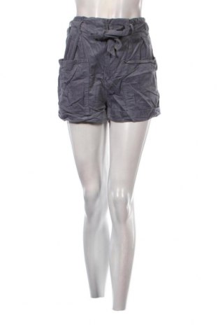 Damen Shorts Pull&Bear, Größe S, Farbe Blau, Preis 4,67 €