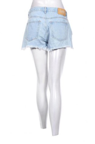 Pantaloni scurți de femei Pull&Bear, Mărime L, Culoare Albastru, Preț 48,47 Lei