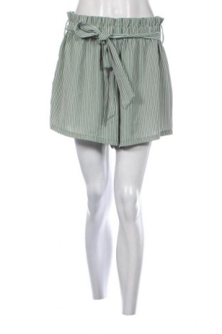 Дамски къс панталон SHEIN, Размер L, Цвят Зелен, Цена 11,40 лв.