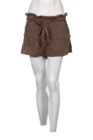 Дамски къс панталон SHEIN, Размер M, Цвят Зелен, Цена 4,75 лв.