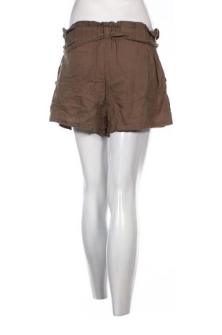 Γυναικείο κοντό παντελόνι SHEIN, Μέγεθος M, Χρώμα Πράσινο, Τιμή 1,76 €