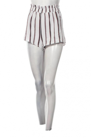 Дамски къс панталон SHEIN, Размер XS, Цвят Бял, Цена 8,55 лв.