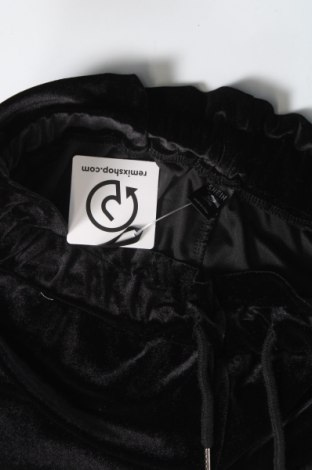 Дамски къс панталон SHEIN, Размер M, Цвят Черен, Цена 6,08 лв.