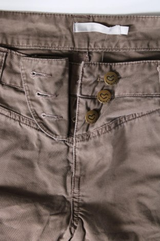 Pantaloni scurți de femei Sancred, Mărime L, Culoare Maro, Preț 48,47 Lei