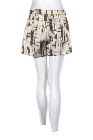 Дамски къс панталон Tally Weijl, Размер M, Цвят Многоцветен, Цена 17,65 лв.