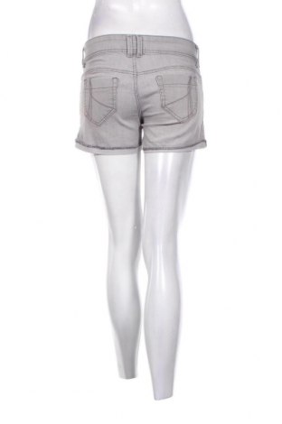 Pantaloni scurți de femei Tally Weijl, Mărime S, Culoare Gri, Preț 26,93 Lei