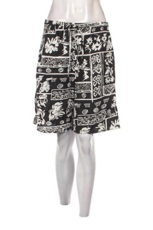 Γυναικείο κοντό παντελόνι Top Tex, Μέγεθος M, Χρώμα Πολύχρωμο, Τιμή 11,75 €