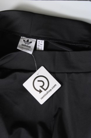 Dámske legíny  Adidas Originals, Veľkosť M, Farba Čierna, Cena  19,28 €