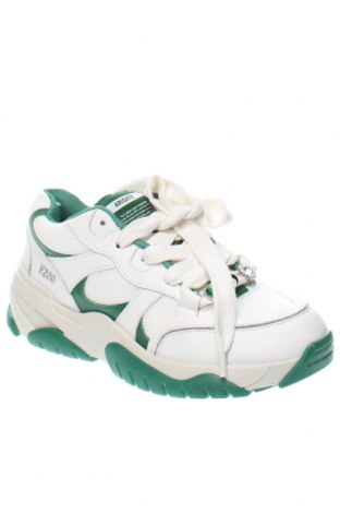 Дамски обувки Axel Arigato, Размер 39, Цвят Бял, Цена 371,45 лв.