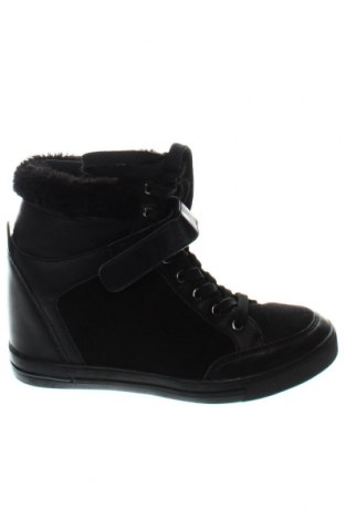 Γυναικεία παπούτσια Guess, Μέγεθος 36, Χρώμα Μαύρο, Τιμή 35,00 €