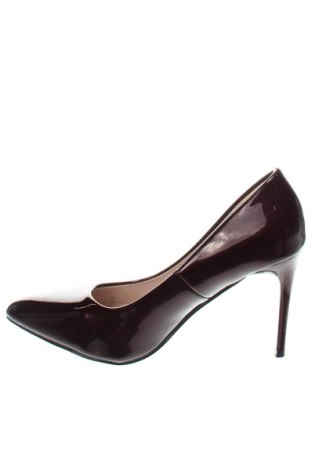 Дамски обувки Lulu, Размер 37, Цвят Червен, Цена 31,08 лв.
