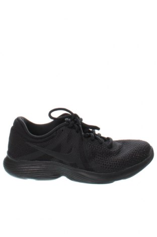 Дамски обувки Nike, Размер 39, Цвят Черен, Цена 62,32 лв.